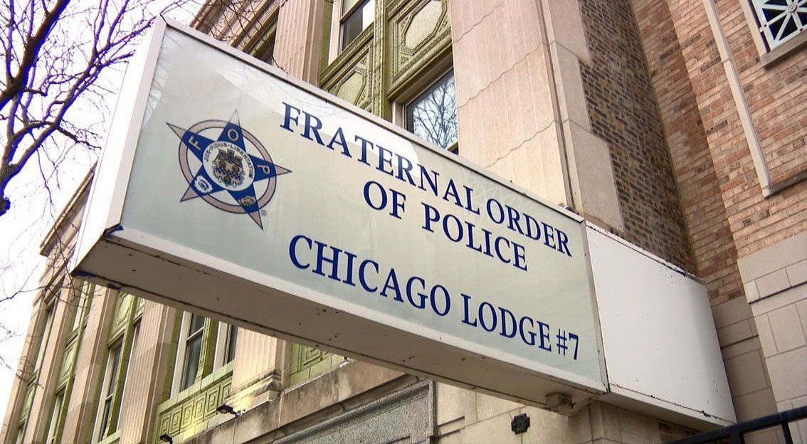 Labor arbitrator upholds Chicago's vaccine mandate for police