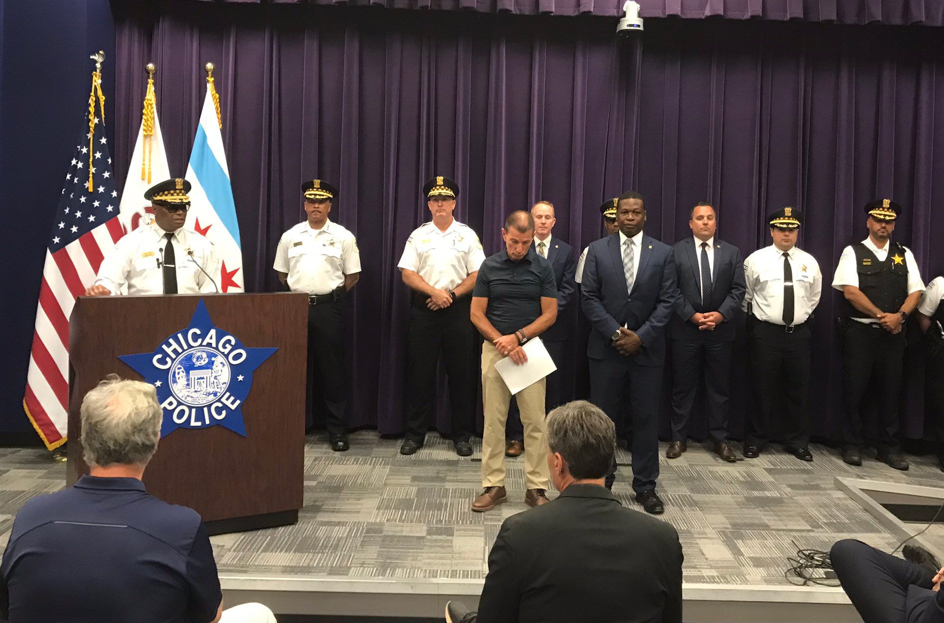 Chicago police unveil long-awaited foot pursuit policy