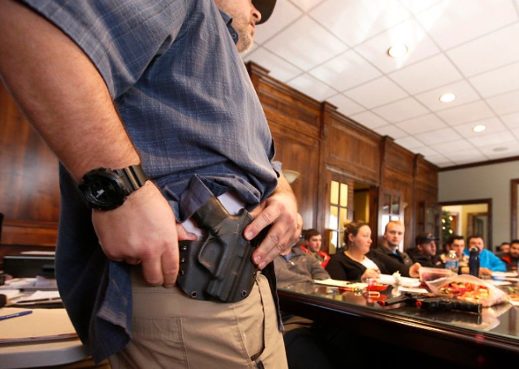 Retired officers angry at board's delay on gun-carry law