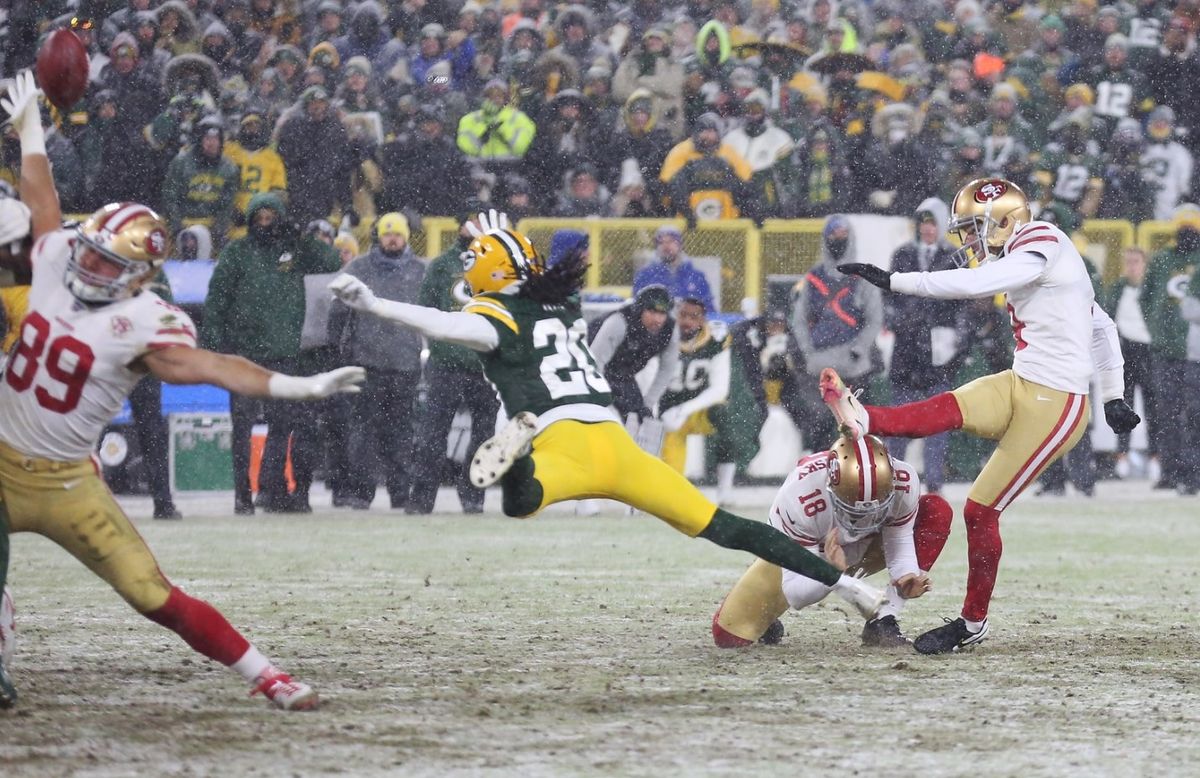 Bears legend Robbie Gould kicks 49ers over the Packers, 13-10