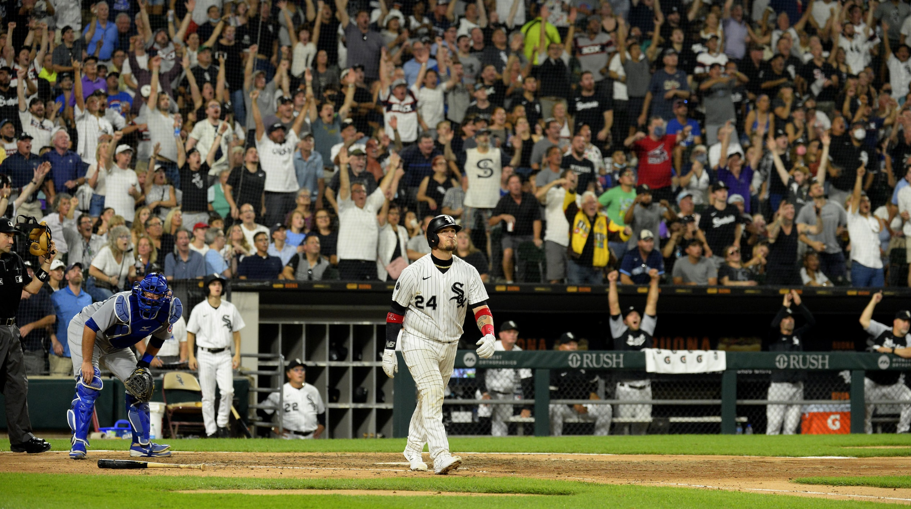 Grandal 8 RBIs in Return from IL, White Sox beat Cubs 17-13