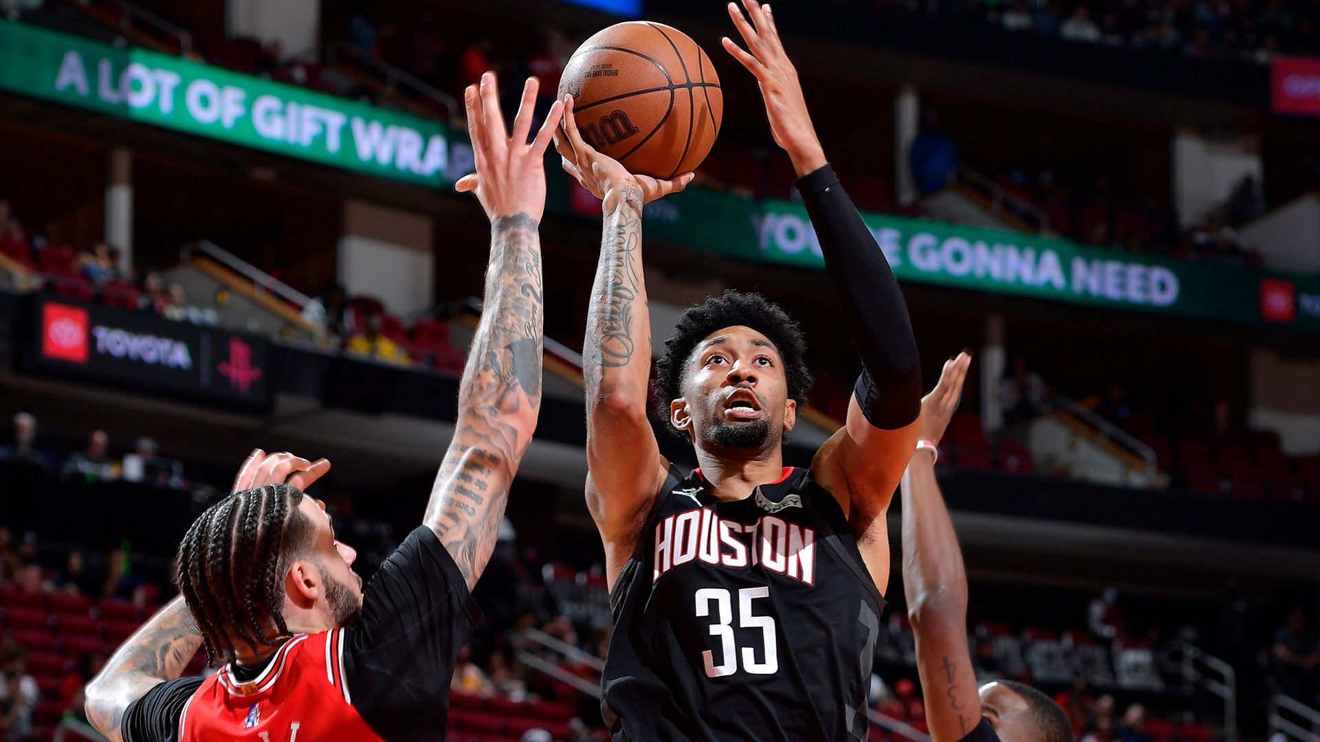 Rockets beat Bulls 118-113 to end 15-game losing streak