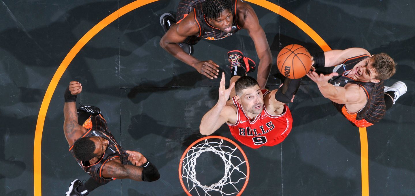 DeMar DeRozan scores 23 points, Bulls rout Magic 123-88