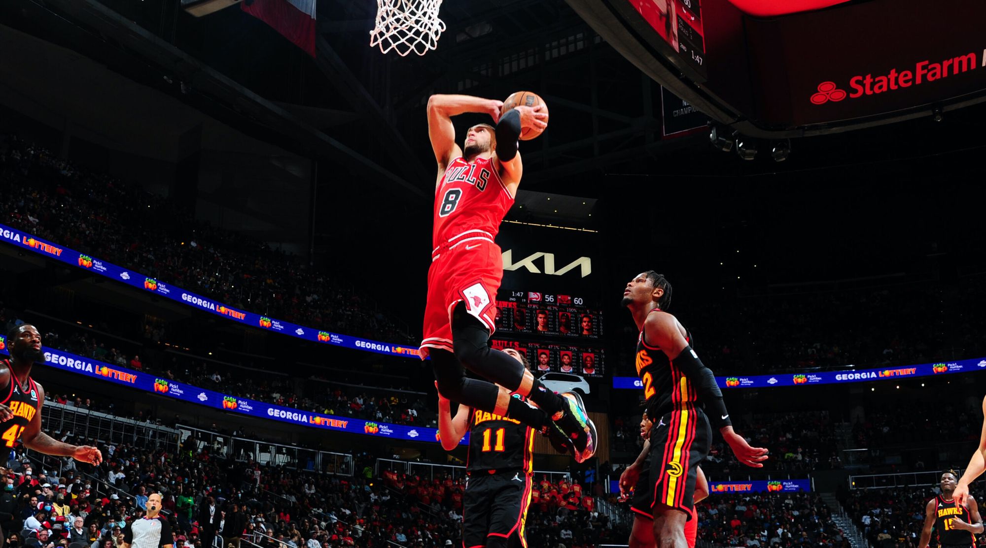 DeRozan, LaVine, Vucevic combine for 89 as Bulls beat Hawks 130-118