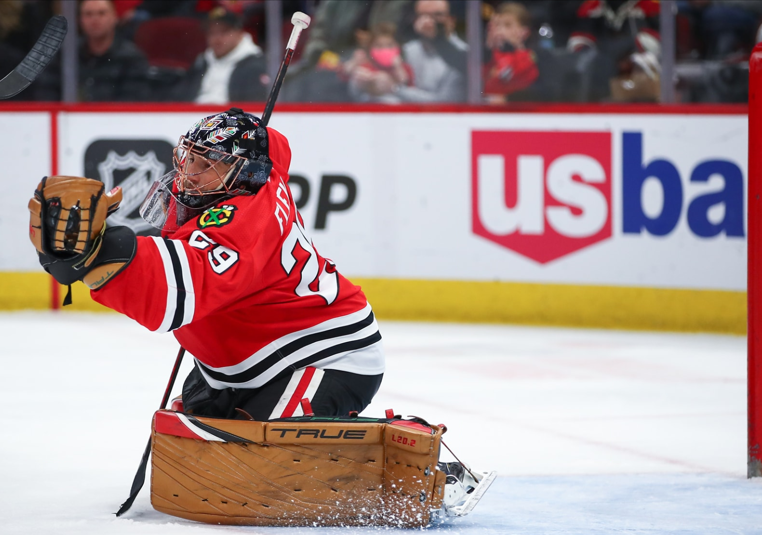 Blackhawks beat Ducks 3-0, Fleury with 37 saves