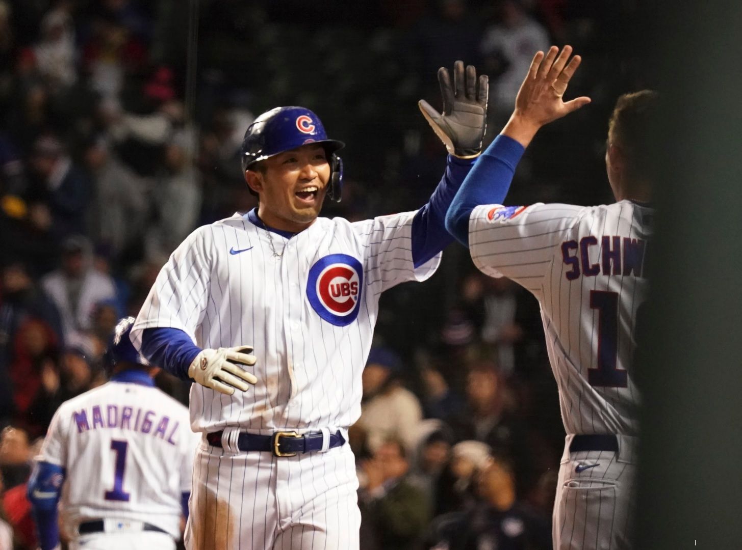 Suzuki extends hitting streak to 9, Cubs beat cold Rays 4-2