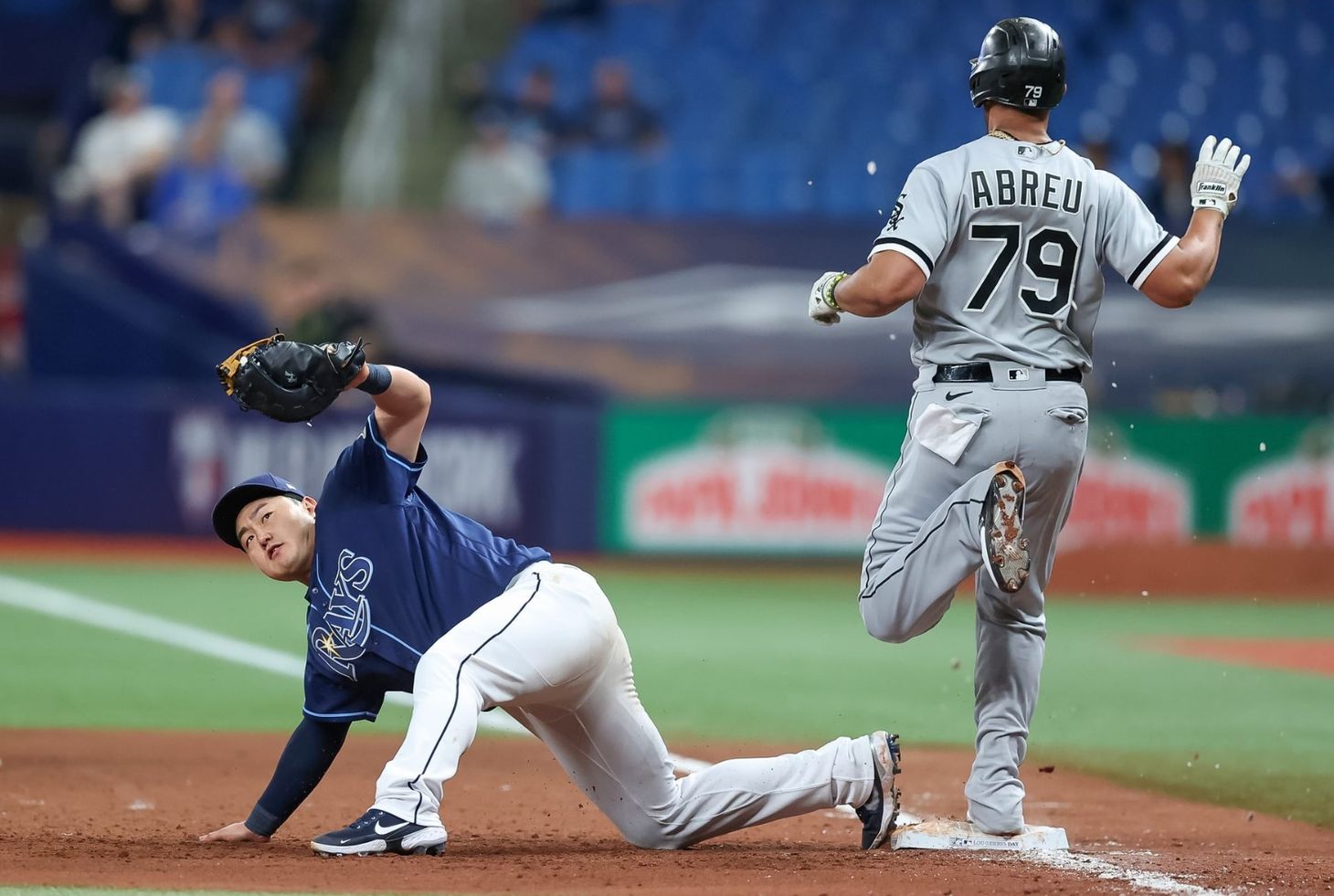 Arozarena homers, McClanahan pitches Rays past White Sox 6-3