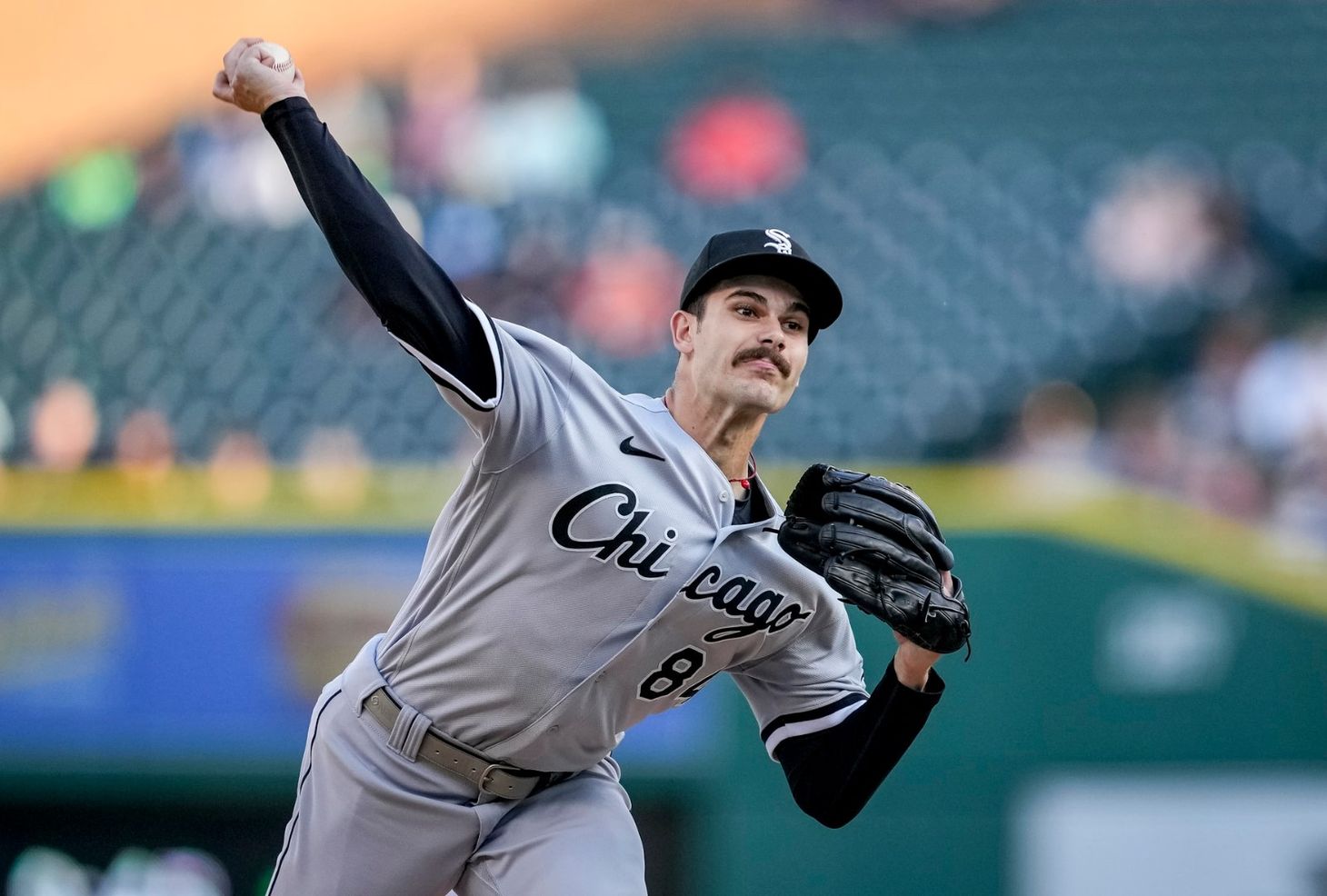 Cease improves to 10-0 against Tigers in 5-1 White Sox win