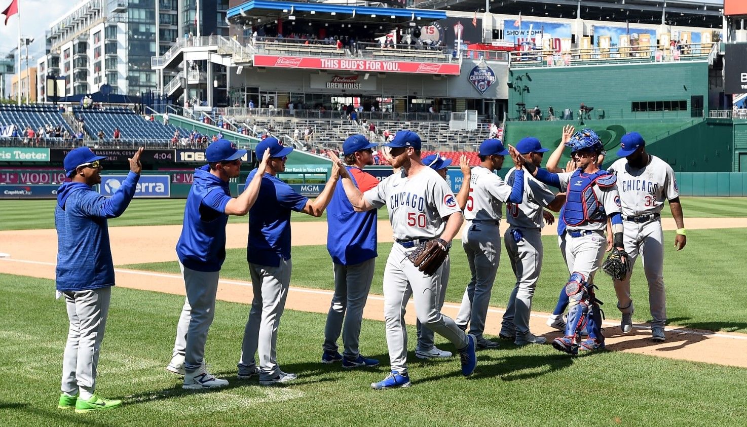 Gomes' RBI single in 7th lifts Cubs over Nationals 3-2