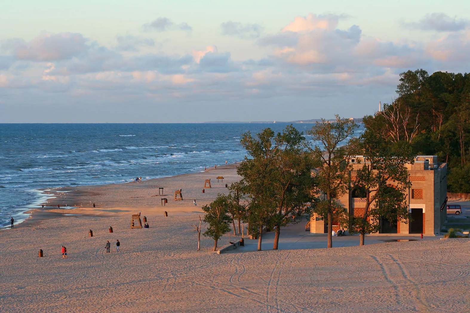 No lifeguards, no swimming at Indiana Dunes State Park beach