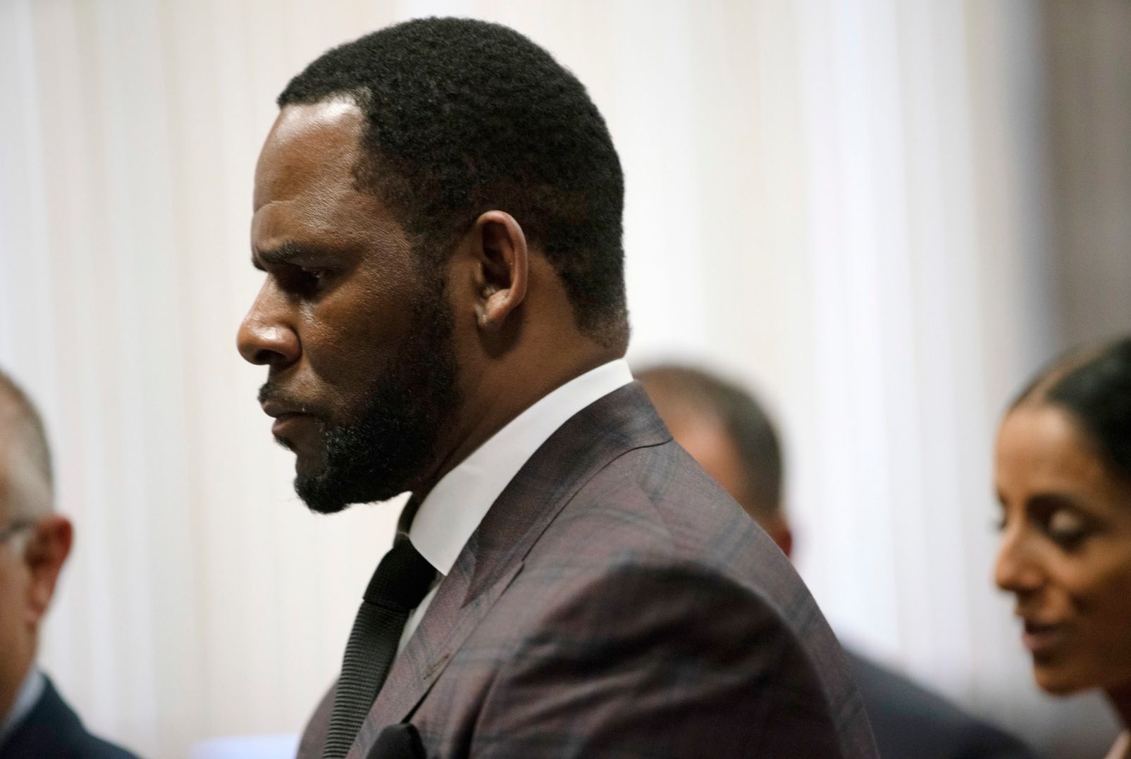 R. Kelly convicted on many counts, acquitted of trial fixing