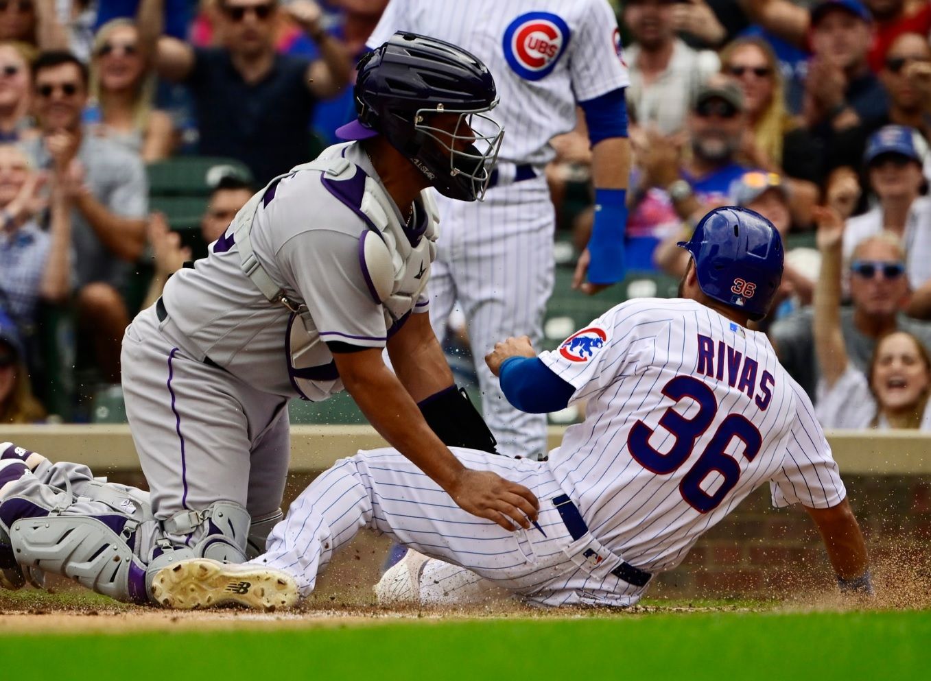 Blackmon hits go-ahead triple in 9th, Rockies beat Cubs 3-1