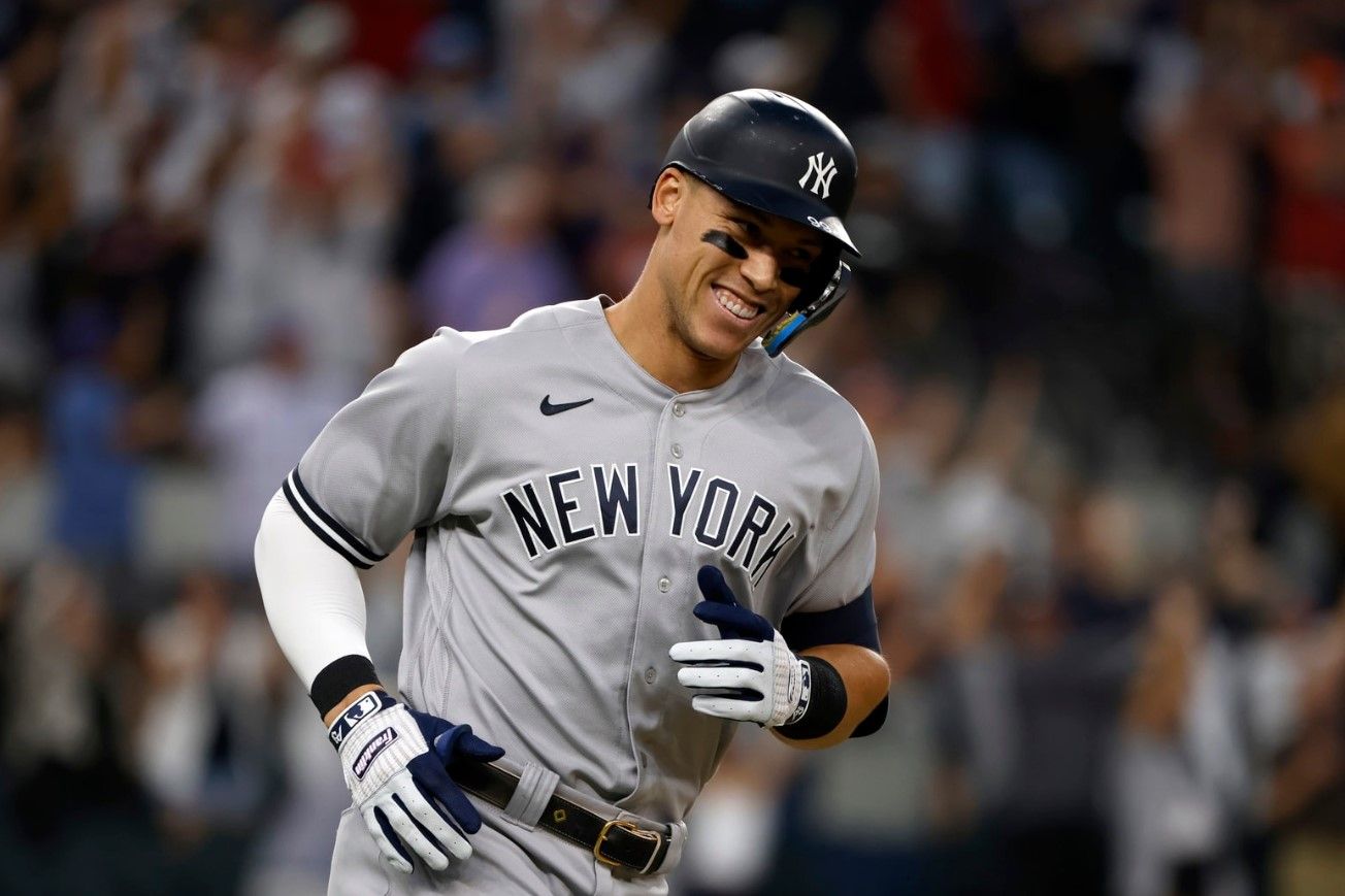 Yankees star Judge hits 62nd homer to break Maris' AL record