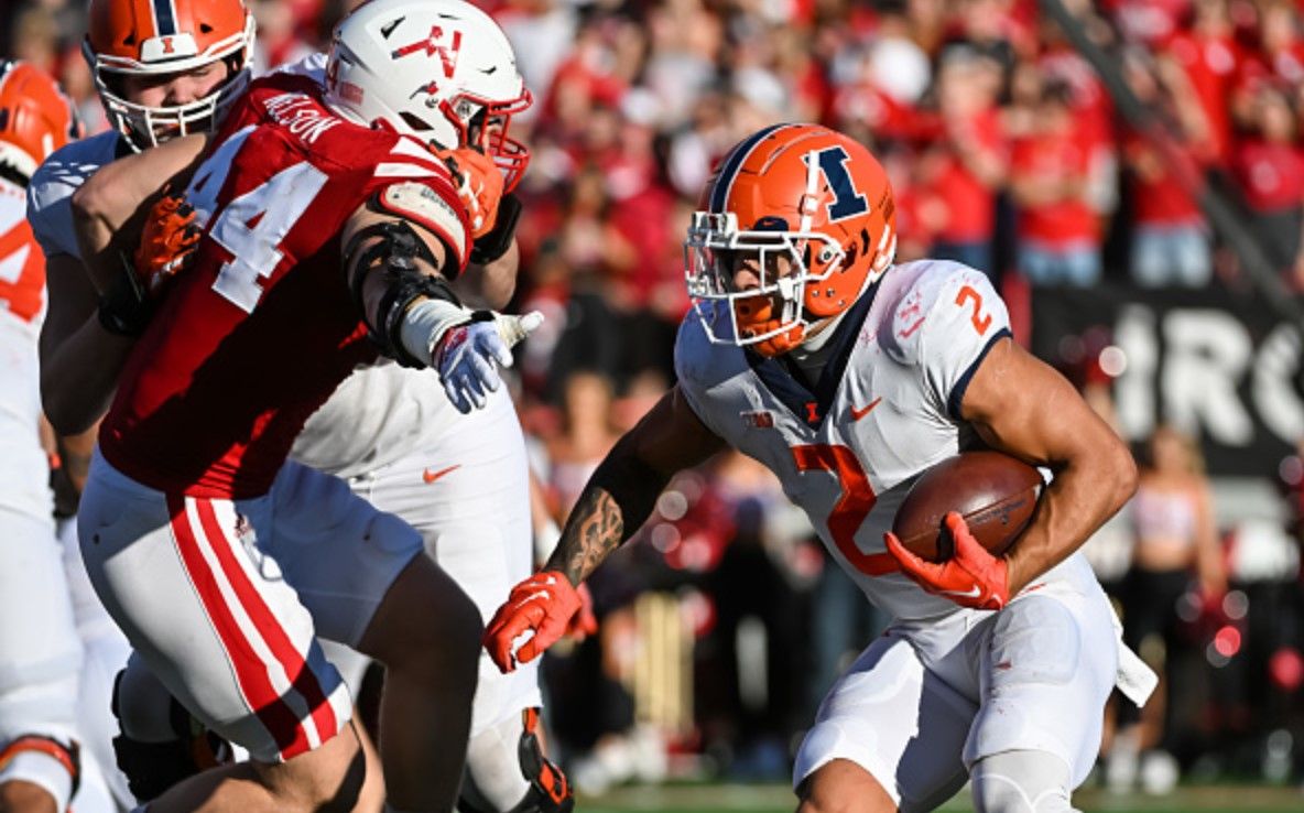 No. 17 Illinois beats Cornhuskers 26-9 for 6th straight win