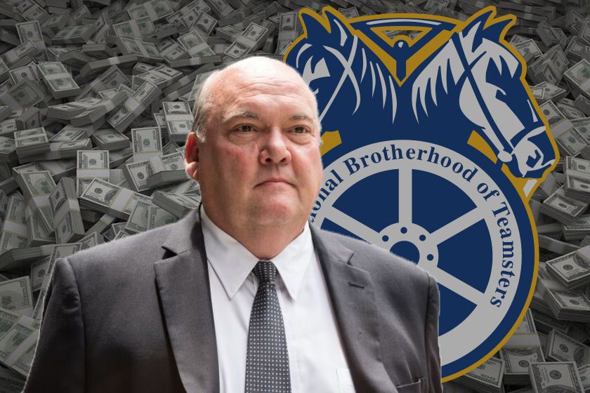 Ex-Teamsters' boss gets 19 months in Chicago extortion case