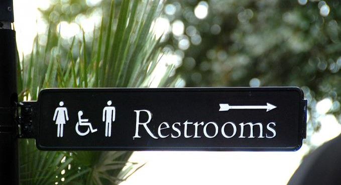 Chicago resolution seeks improved public access to restrooms