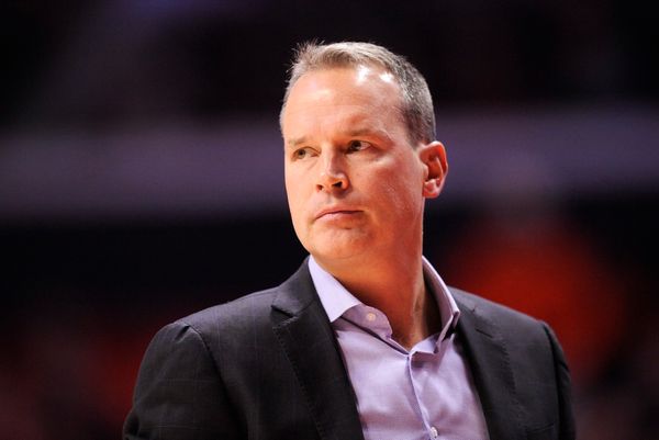 Chris Collins to stay at Northwestern for next season